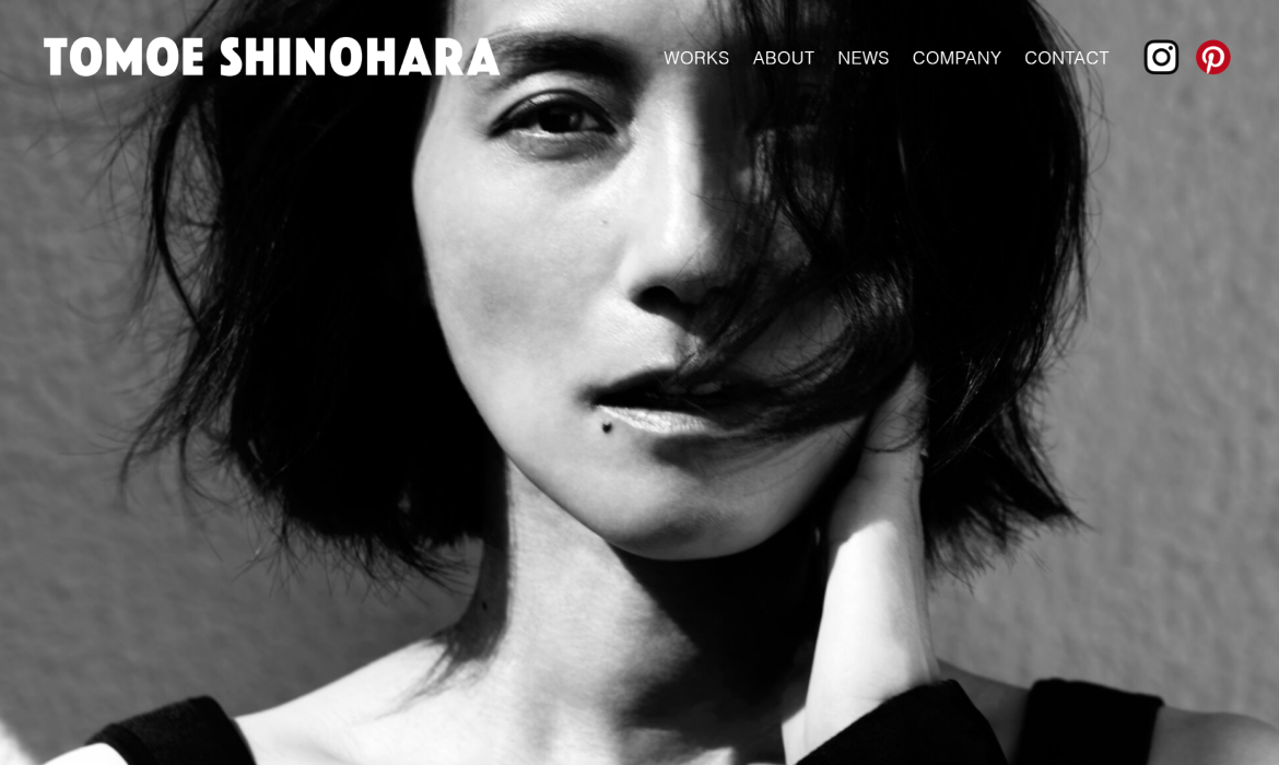 デザイナー／アーティストTOMOE SHINOHARA（篠原ともえ）のWEBサイト。